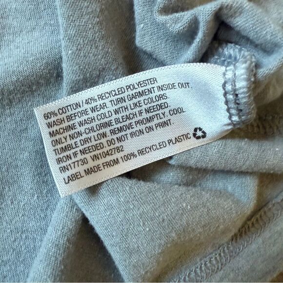 Cat & Jack Gray Red Plaid Long Sleeve Tee Dinosaur - Picture 6 of 6